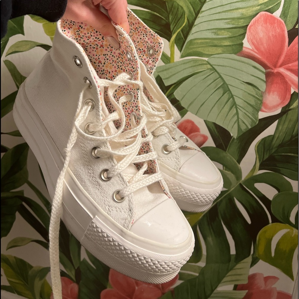 platform converse